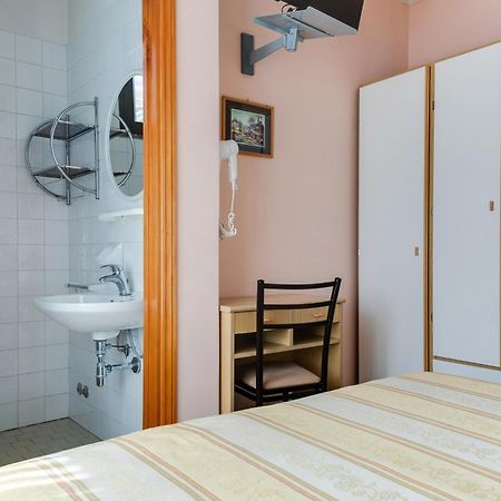 Hotel Sorriso Ρίμινι Εξωτερικό φωτογραφία