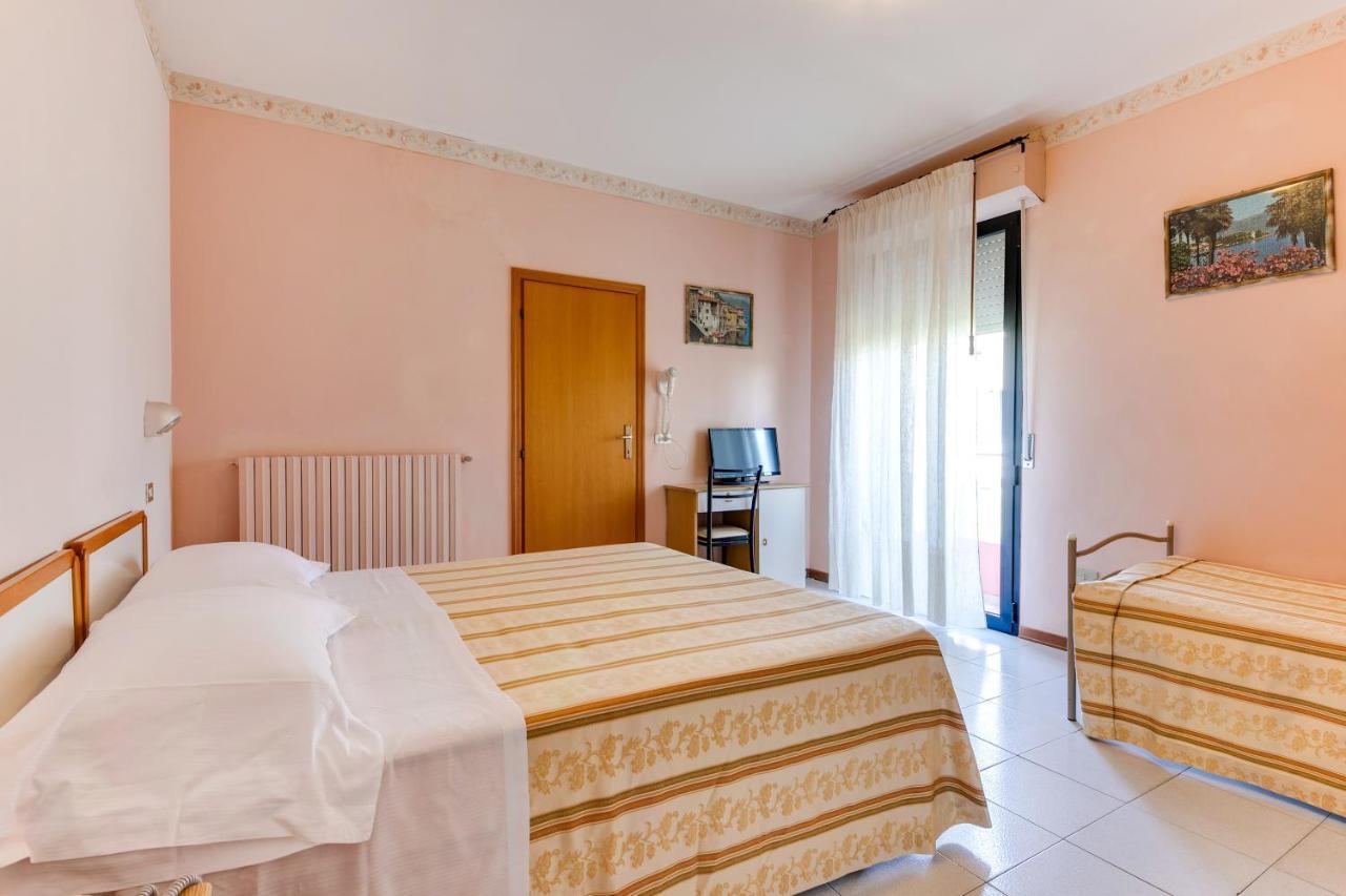 Hotel Sorriso Ρίμινι Εξωτερικό φωτογραφία