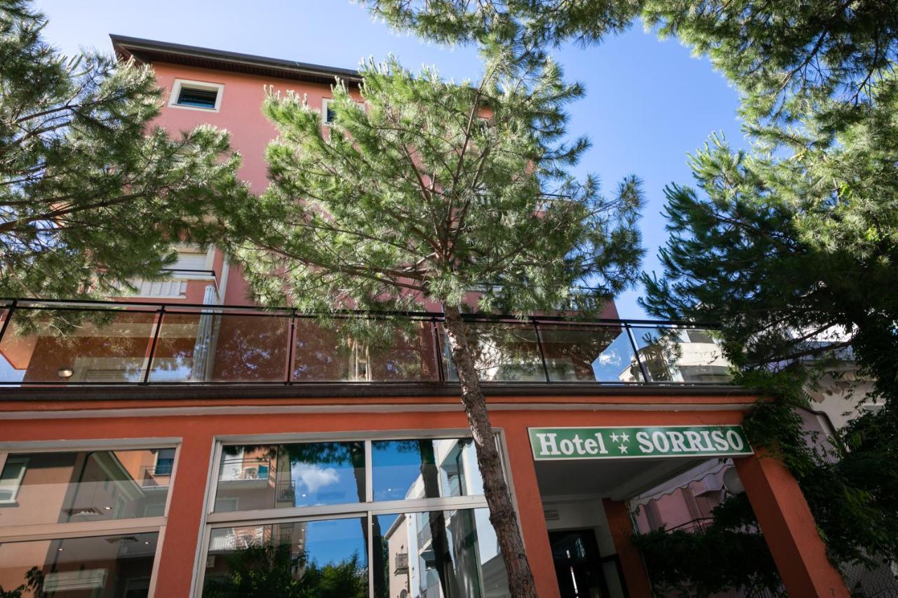 Hotel Sorriso Ρίμινι Εξωτερικό φωτογραφία